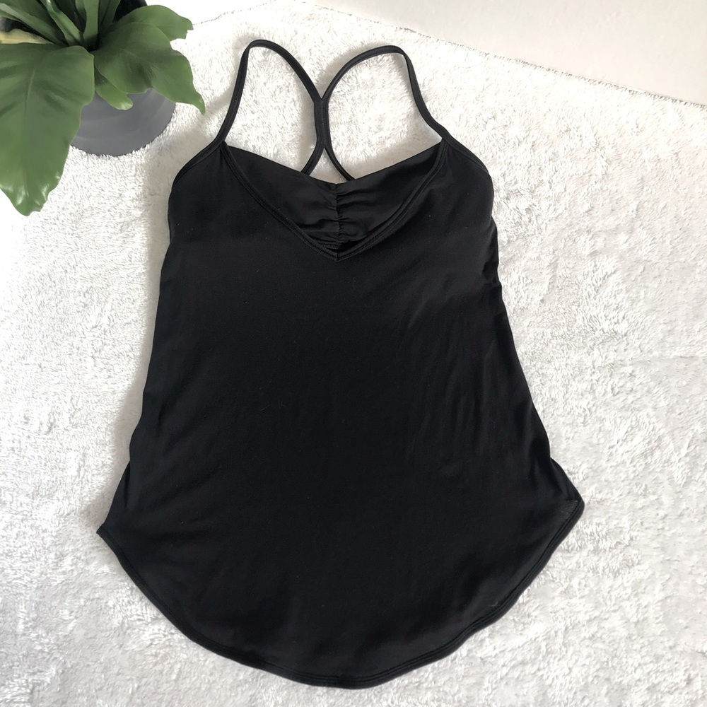 Lululemon black strappy racerback tank top with built-in bra size 4
